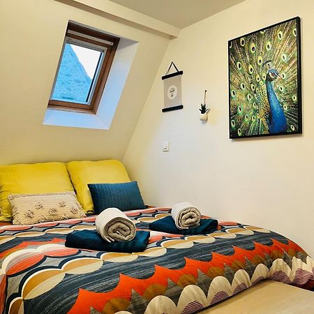 Duplex Charmant Au Coeur De Levroux Bagian luar foto